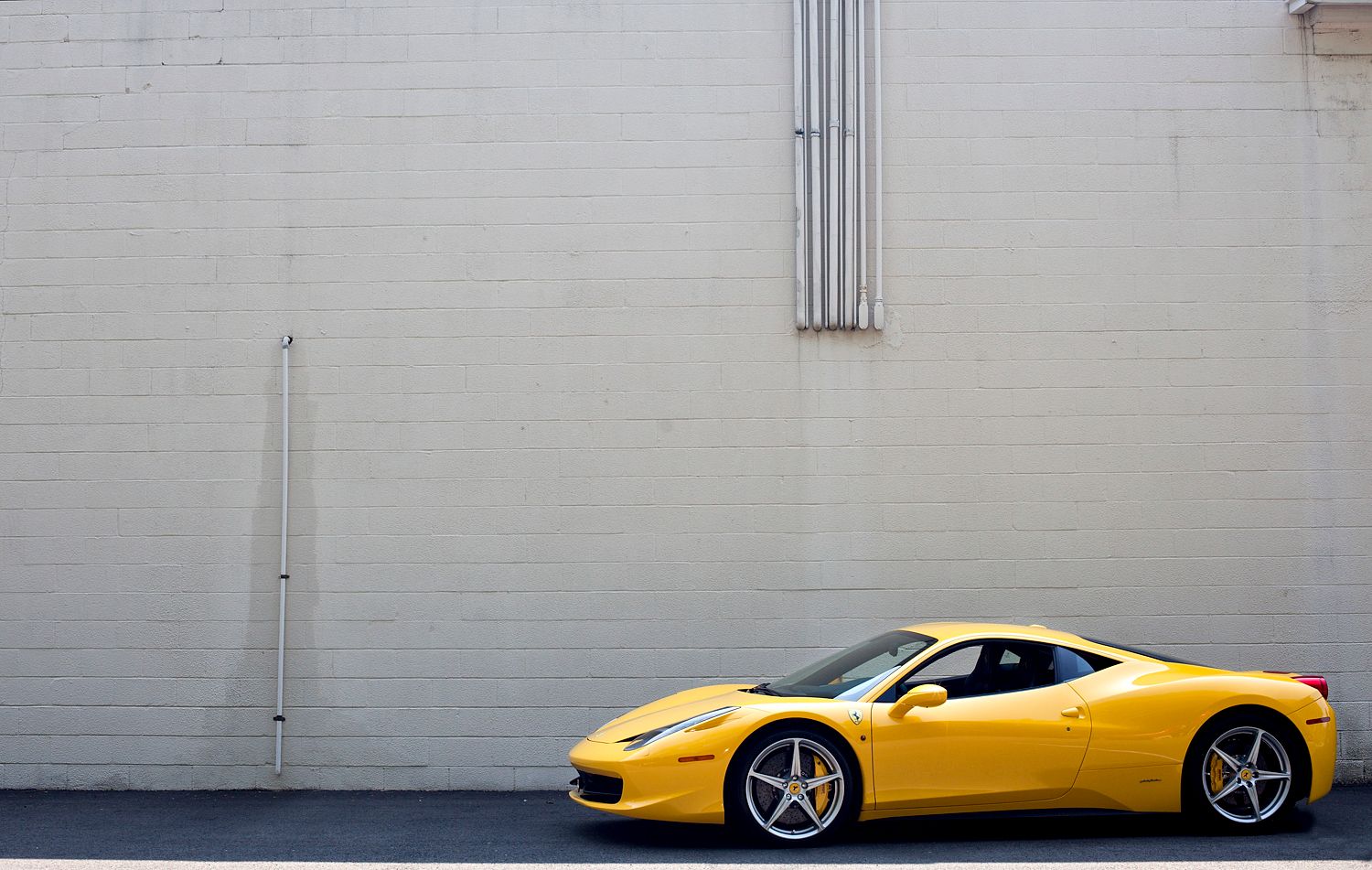 F458